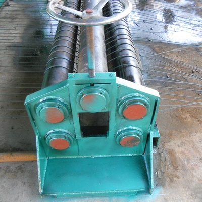 จีน เร็วกว่า 100m / min 6mm กว้าง 1000kg เครื่องทําเครือสายเหล็กในสีขาว ผู้ผลิต
