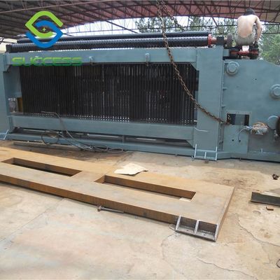 จีน 3m เครื่องเครือข่ายเครือข่ายสายสี่เหลี่ยม ความกว้างสูงสุด 3m 0.75Kw ทราเวสมอเตอร์พลังงานมาตรฐาน ผู้ผลิต